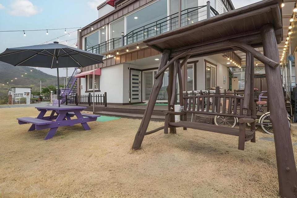 Gongju Simpyeongjae Private House Pension Bed and Breakfast in South Korea