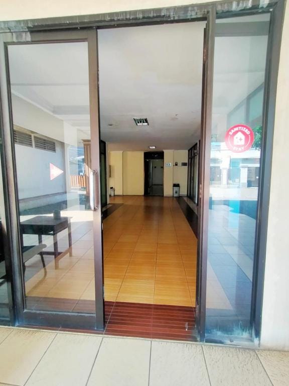 Nusantara Comfort Residence By Reccoma Hotel in South Jakarta City
