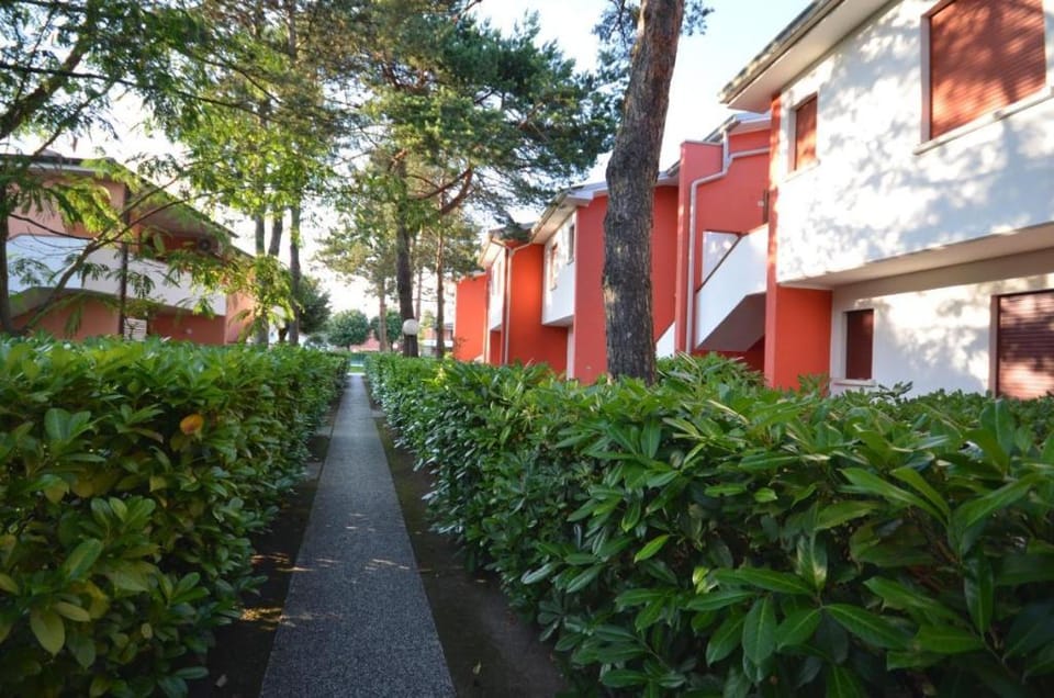 Perfectly Positioned Apartment with Pool Access Apartment in Bibione