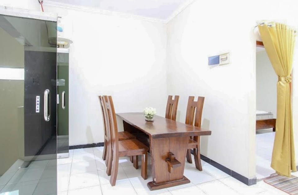 Pondok Guesthouse RedPartner Hotel in Special Region of Yogyakarta