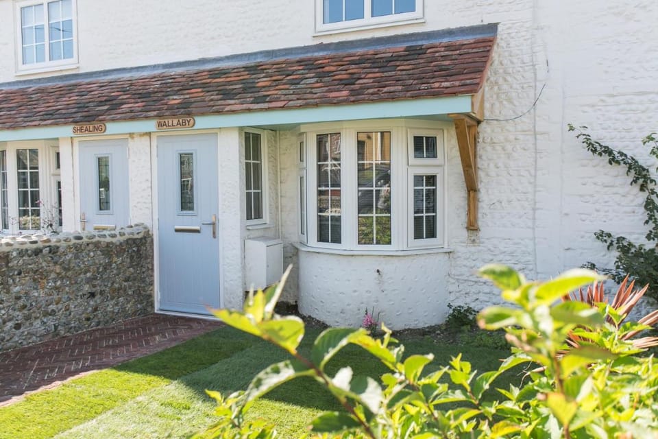 Wallaby - East Wittering Fisherman's Cottage Vacation rental in West Wittering