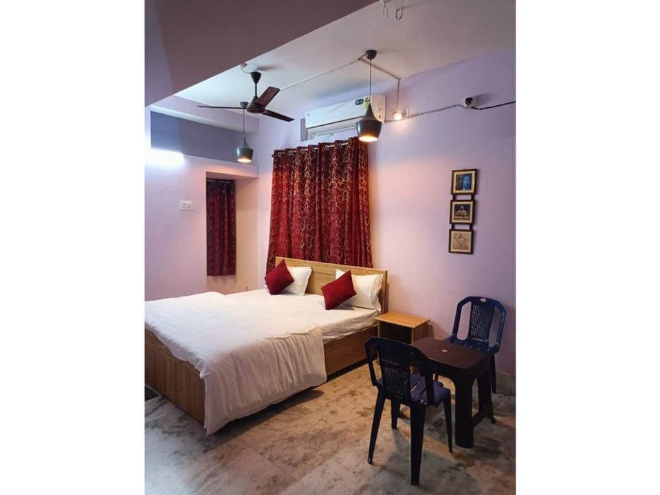 Hotel Rail View Walkable Distance Railway Station Puri Near SeaBeach and Temple Hotel in Puri