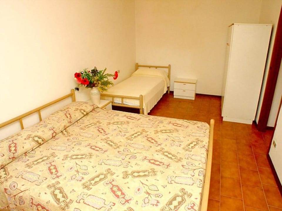Cozy apartment with fenced garden in Lignano Sabbiadoro Apartment in Lignano Sabbiadoro