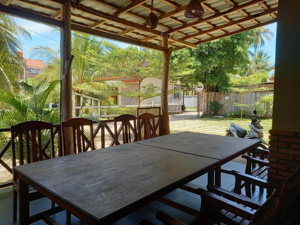 BINTANG HOMESTAY WATUKARUNG Vacation rental in East Java