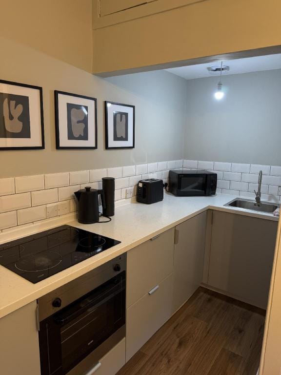 Skene Square Apartment Hotel in Aberdeen