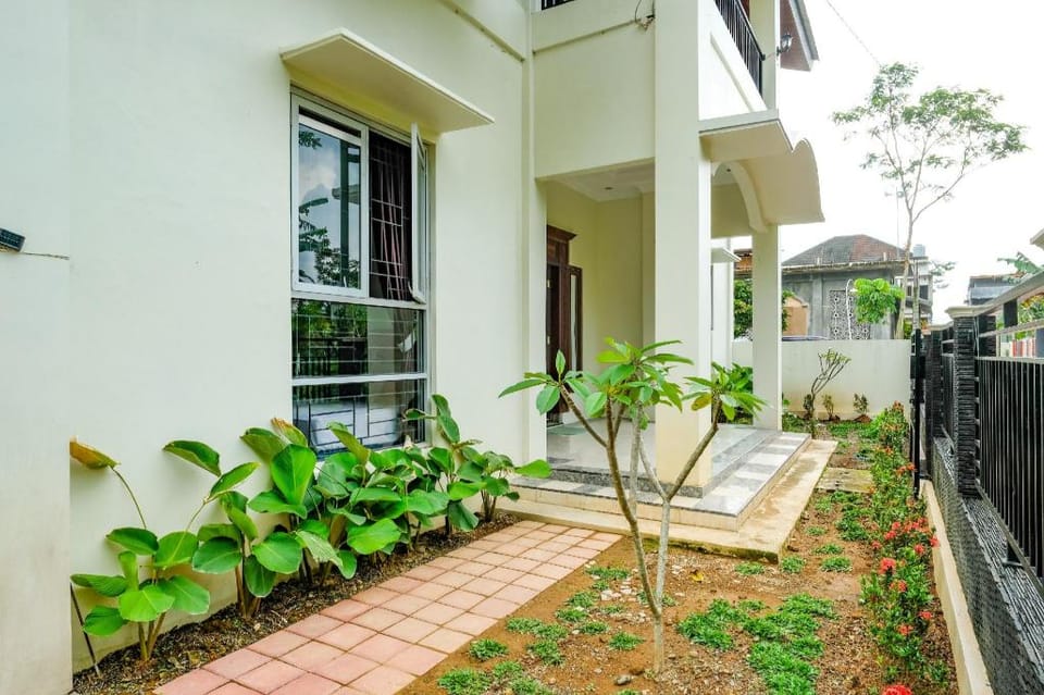 RedDoorz Syariah near Pengadilan Agama Wonosobo Hotel in Indonesia