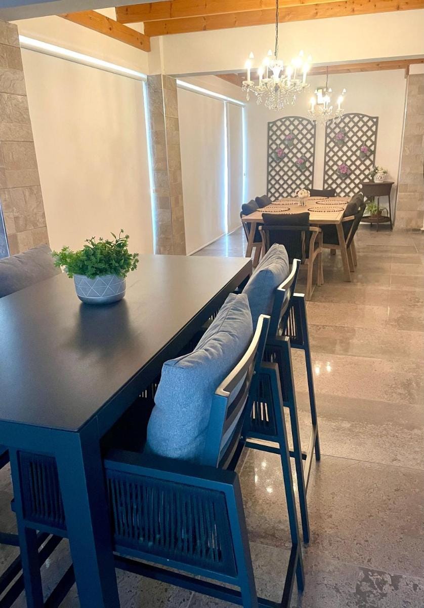 Charming Oroklini Penthouse with Ocean Views and Private Parking Bed and Breakfast in Oroklini