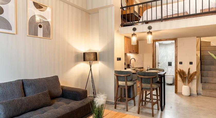 Noemi City Lofts Apartment in Heraklion