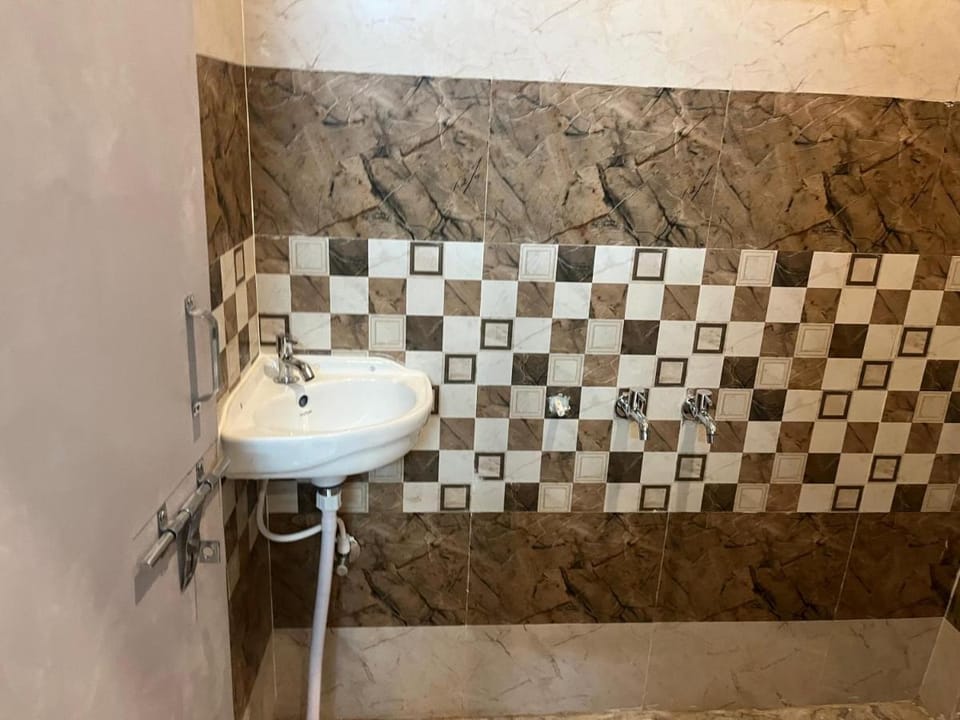Vedshree Apartment in Uttar Pradesh