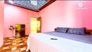 R R Villa Home Units Vacation rental in Maharashtra