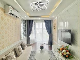 Greenbay Premium Ha Long Bay view-Apart Service  Apartment in Laos