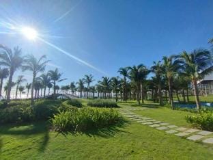  Cam Ranh Seaview  Resort  nearby Airport Apartment in Khanh Hoa Province