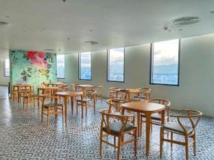  Cam Ranh Seaview  Resort  nearby Airport Apartment in Khanh Hoa Province
