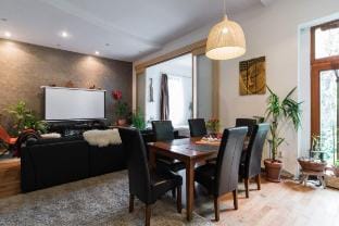 Moder house in central, swimingpool Vacation rental in Budapest