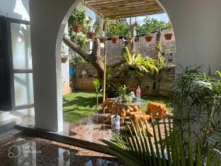 Hometel Hong Xuka Apartment in Laos