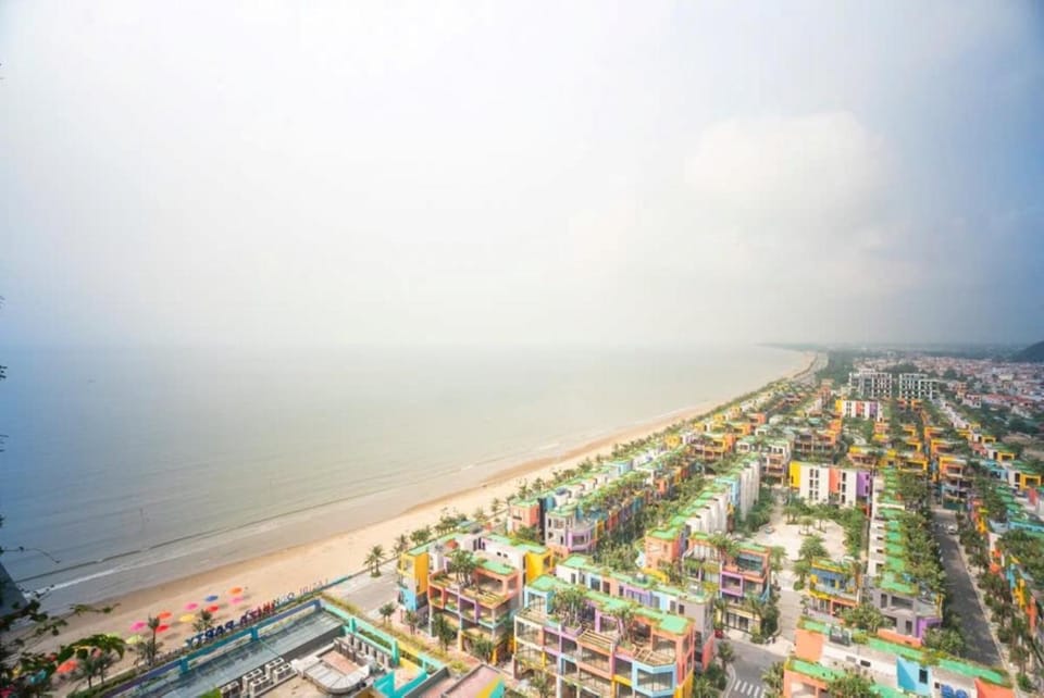 Flamingo IBIZA Hải Tiến - View biển Apartment in Laos