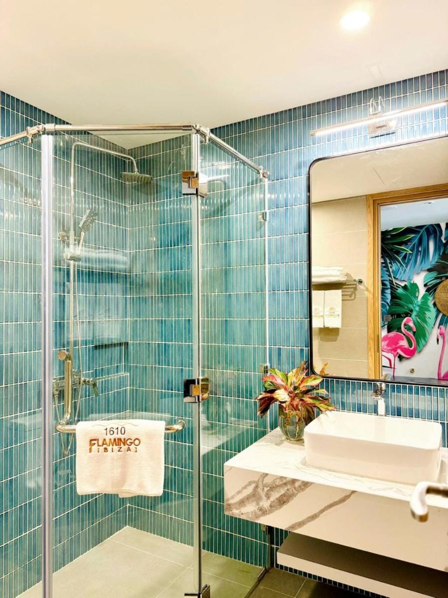 Flamingo IBIZA Hải Tiến - View biển Apartment in Laos