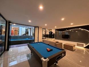 Villa Bandung Lembang Modern Private pool Billiard Villa in Parongpong