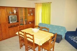Casa Anabela - Beach Apartment Vacation rental in Lisbon District