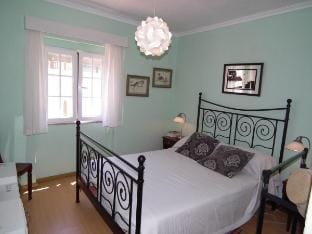 West Terrace House - Ocean View Vacation rental in Lisbon District