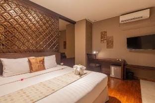 SEPT DEAL 3BR w/ semi infinity pool in Uluwatu Villa in Bali