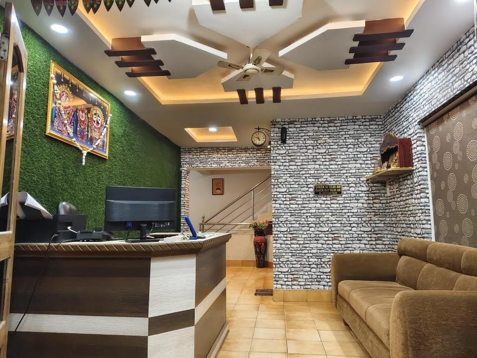 BOLLYWOOD 2.0 PURI- 2 Minutes To Beach Hotel in Puri