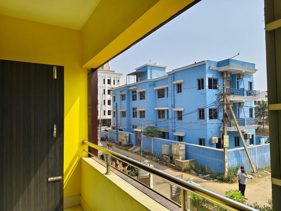 BOLLYWOOD 2.0 PURI- 2 Minutes To Beach Hotel in Puri