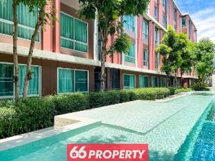 Apartment in Local Area, Big Pool, Gym and Quiet Vacation rental in Chiang Mai