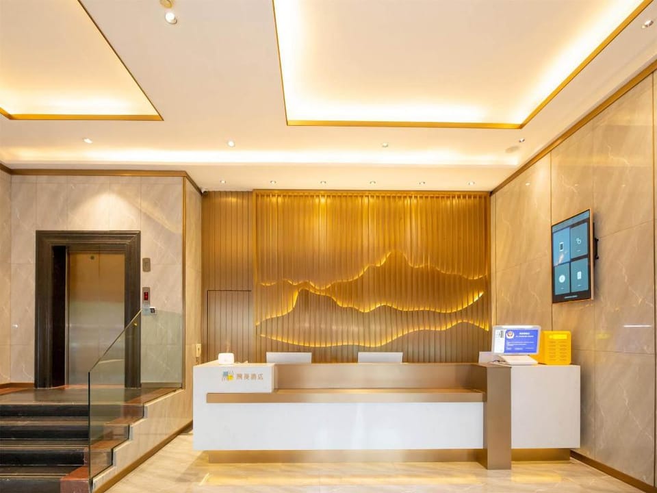 Cheerymay Hotel Shenzhen Bao'an Sports Center Xixiang Metro Station Hotel in Shenzhen