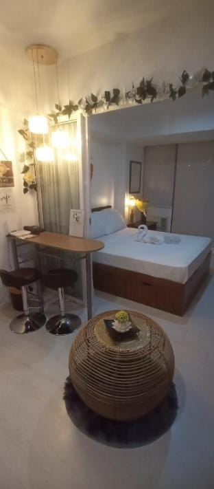 Casa Crisav Staycation place @ Azure
 Santorini Vacation rental in Pasay