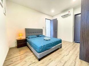 Podium 3Br 2Bth Cozy Apartment Vacation rental in Kuching