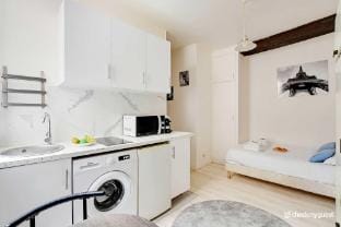 Studio in the heart of the Marais Apartment in Paris