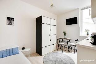 Studio in the heart of the Marais Apartment in Paris
