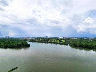 Studio/ Bathtub/ 5 mins to Mid Valley #Cowidea Vacation rental in Johor Bahru