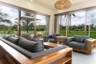 Villa Léna – 3 bedrooms, rice field view Vacation rental in Tampaksiring