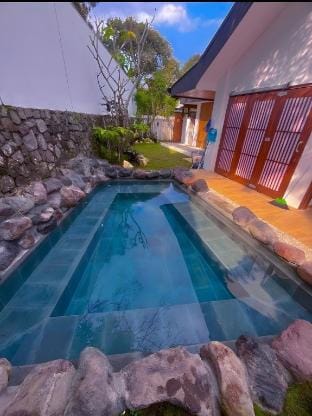 Osaka Lavana Villa by Raminten Vacation rental in Special Region of Yogyakarta