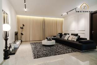 Georgetown  Elegant Chanel-style 3stry 4BR 18Pax Vacation rental in George Town