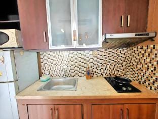 Strategic 3BR Sudirman Park Apt w/ Wi-Fi, Pool,Gym Vacation rental in South Jakarta City
