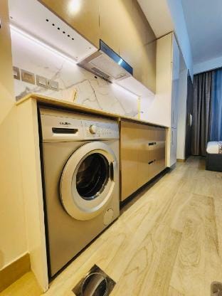Luxury studio with pool and burj khalifa view  Apartment in Dubai
