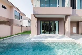 Khao Talo Villas Villa in Pattaya City