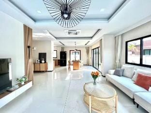 Khao Talo Villas Villa in Pattaya City