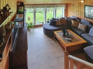 person holiday home in Sundlandet Vacation rental in Trondelag