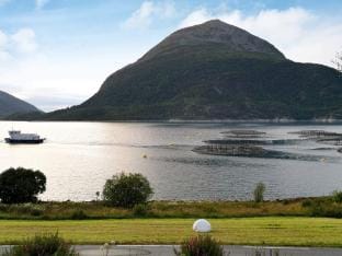 person holiday home in Halsanaustan Vacation rental in Trondelag