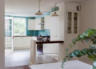 Notting Hill family home,  4/5 Bed Vacation rental in City of Westminster