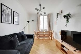 Elegant apartment -2BR/6P - Père Lachaise Apartment in Paris