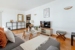 Beautiful 5 rooms on the 15th Vacation rental in Paris