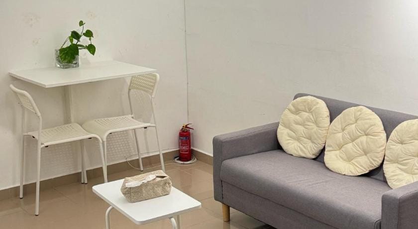 [Entire Unit] Elysian - A Slice of Bali Bliss Apartment in George Town