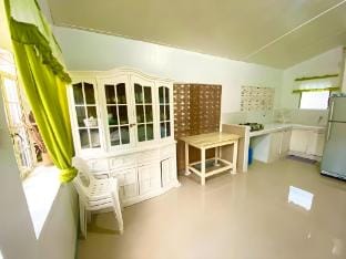 Tamari's Rest House Vacation rental in Calabarzon