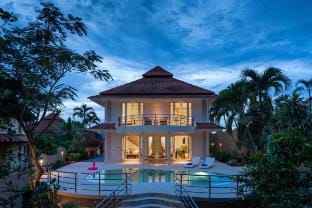 Four Bed Pool Villa Steps from the Beach (KBR34) Villa in Ko Samui