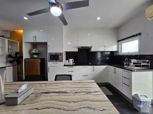 Modern 3-Bedroom Townhome Kamala Vacation rental in Kamala